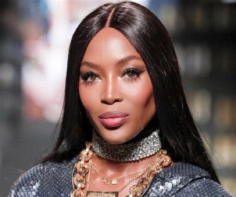 naomi campbell biography.